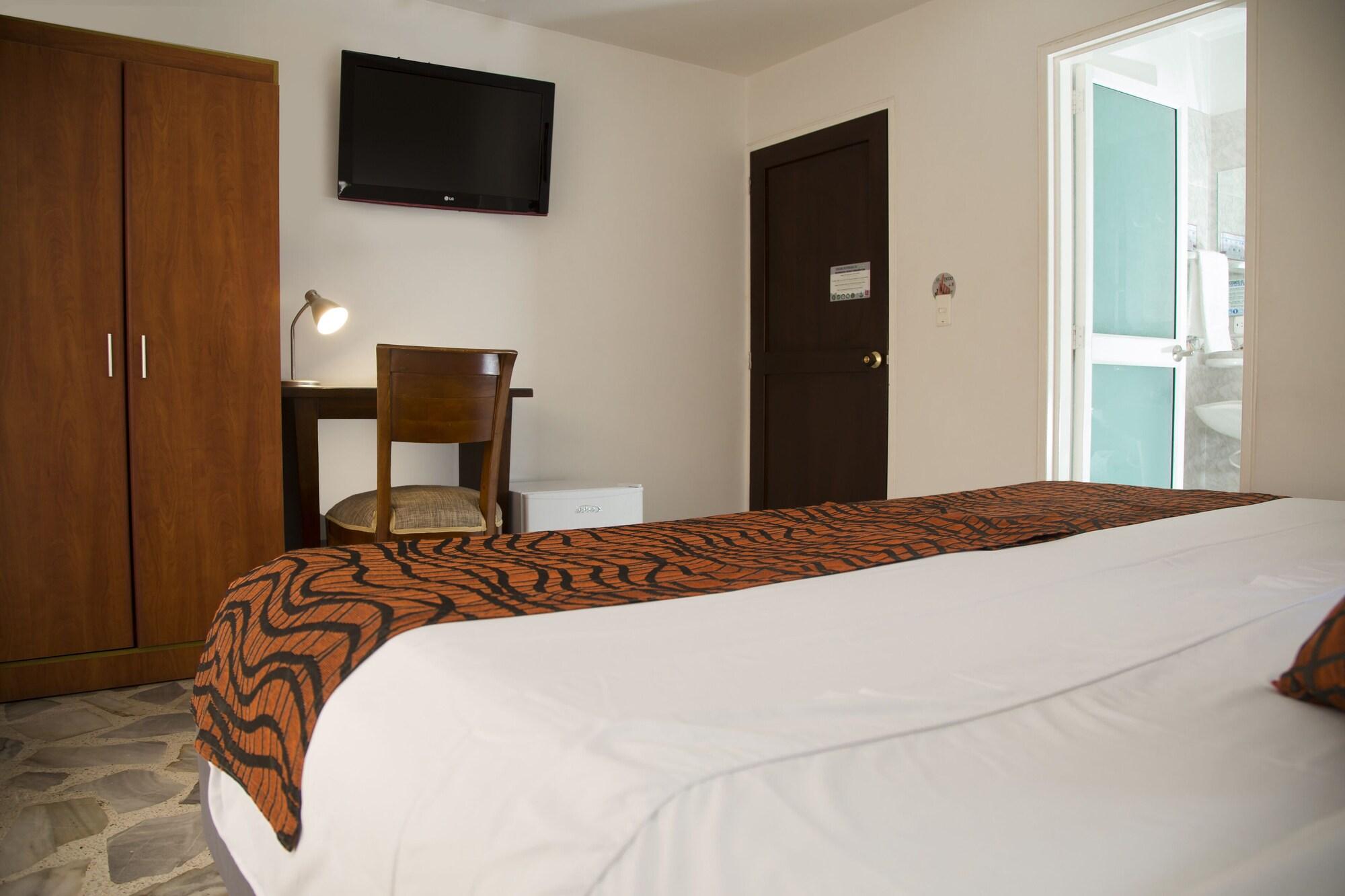 Hotel Flamingo Cali Esterno foto