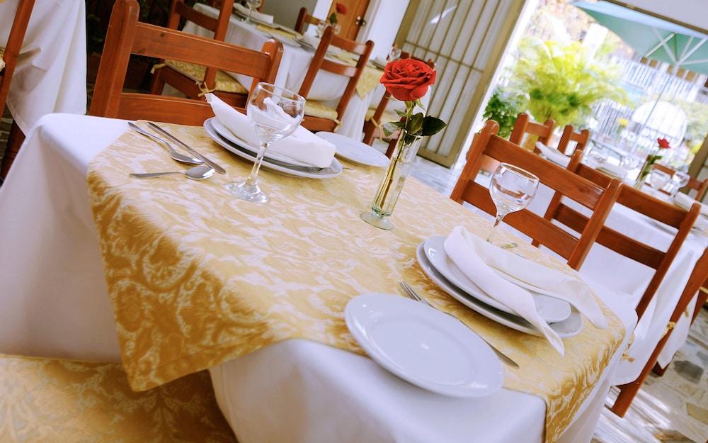 Hotel Flamingo Cali Esterno foto