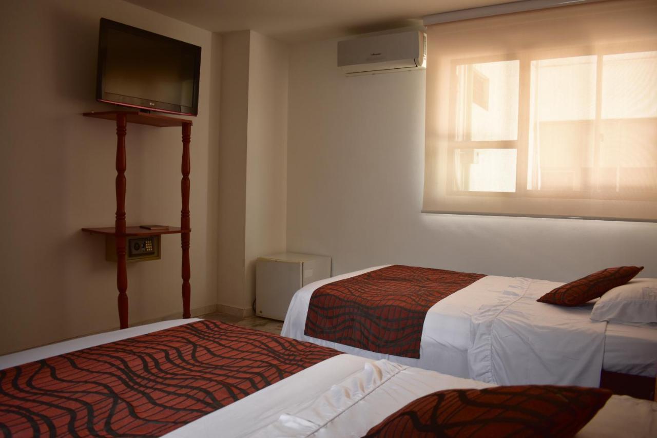 Hotel Flamingo Cali Esterno foto